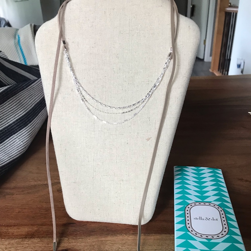 Stella and dot wrap necklace